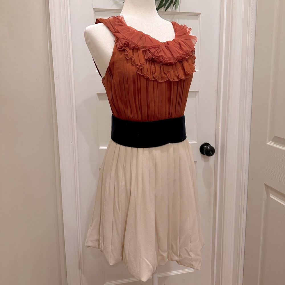 Chloe Dress Size 8